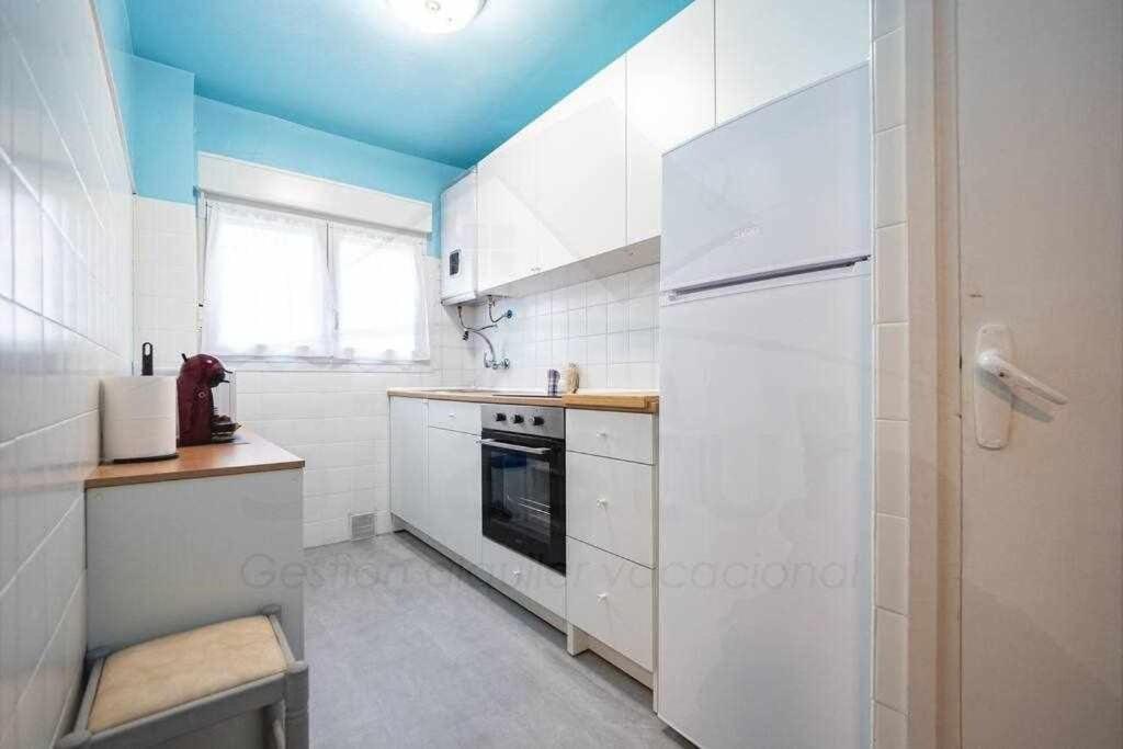 Apartamento El Llar Del Gueelu Gijón Exterior foto