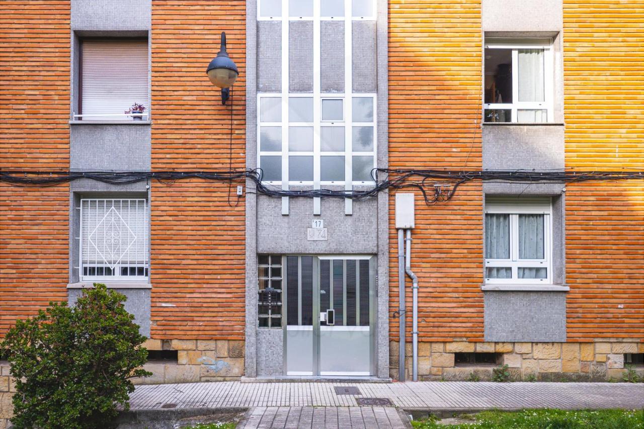 Apartamento El Llar Del Gueelu Gijón Exterior foto